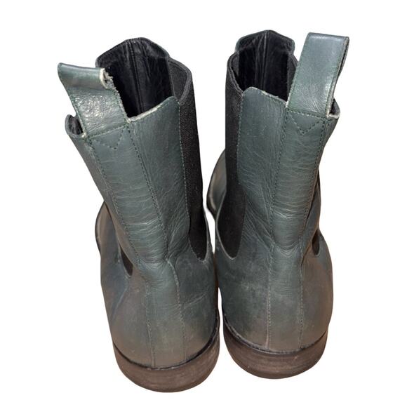 GUCCI Green Leather Chelsea Boots    Size: UK 8.5 US 9 main image 5